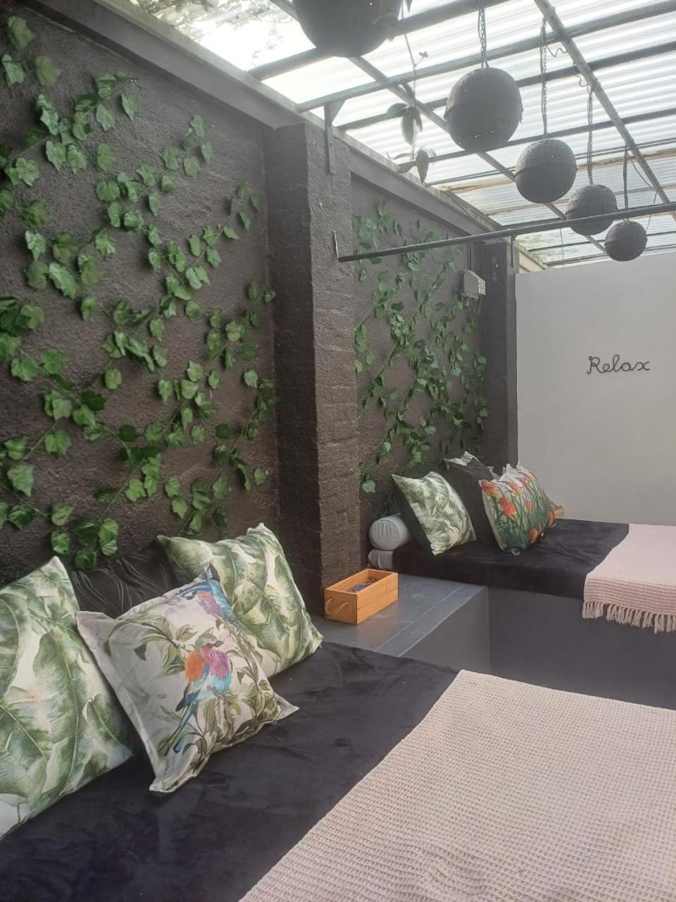Thyme Wellness Spa And Guesthouse Le Cap Extérieur photo